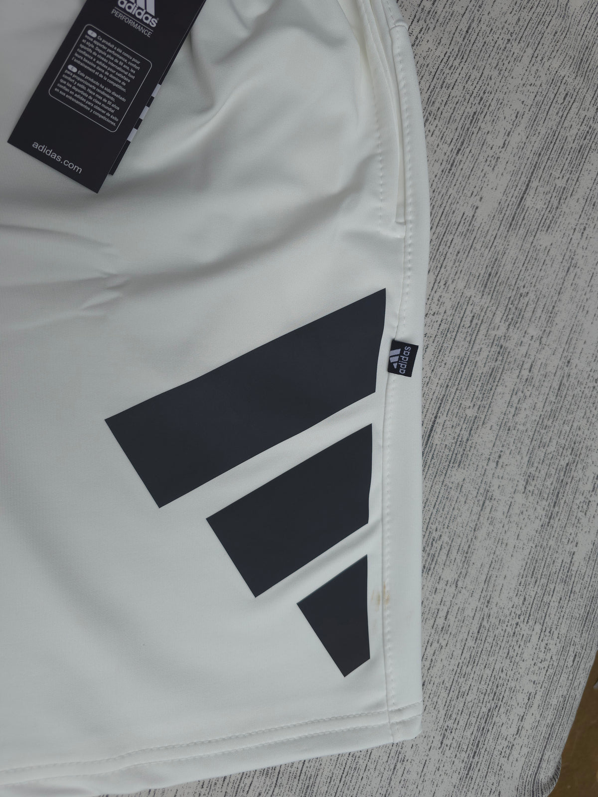 SHORT ADIDAS / HOMBRE