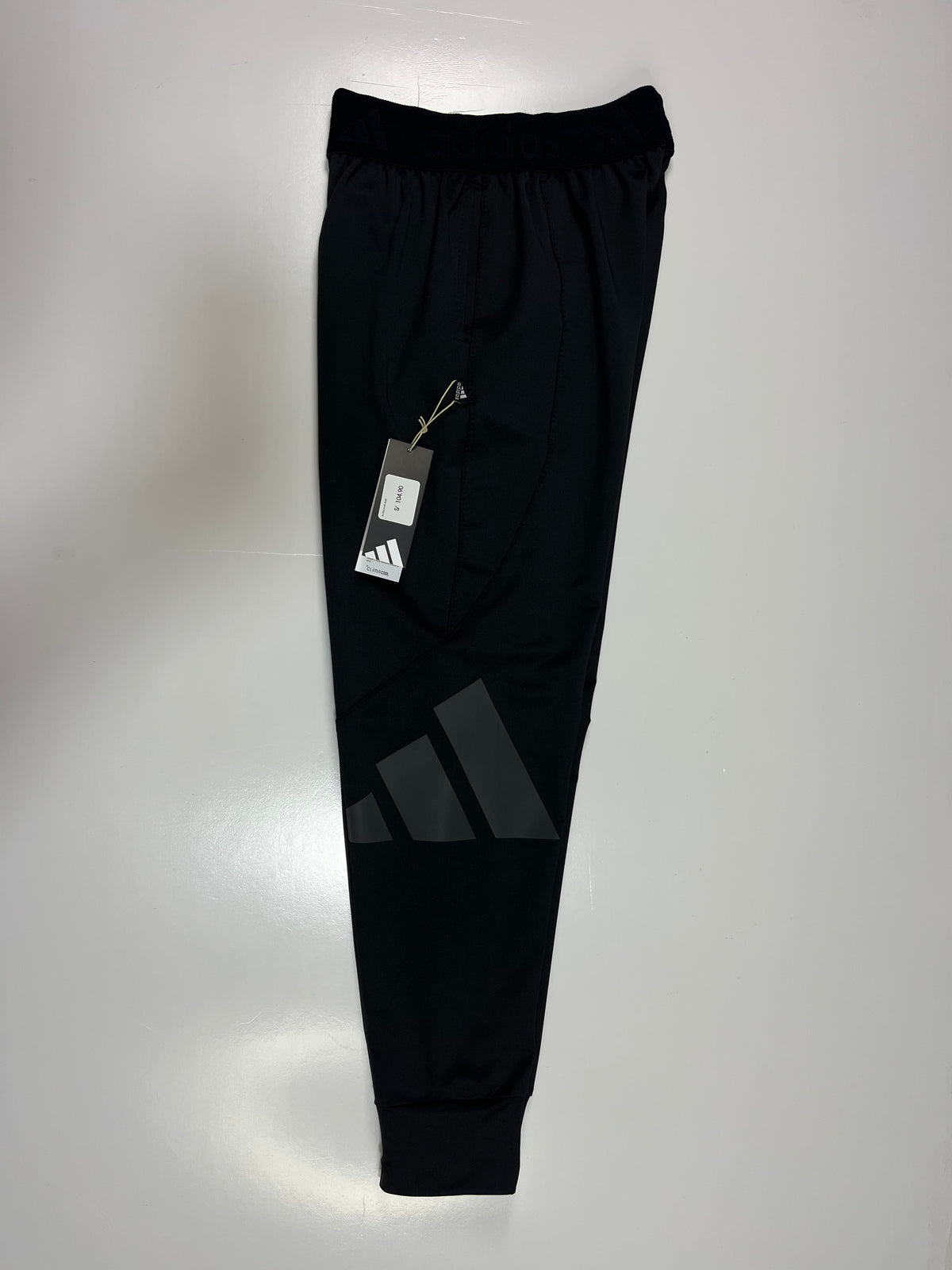 BUZO ADIDAS