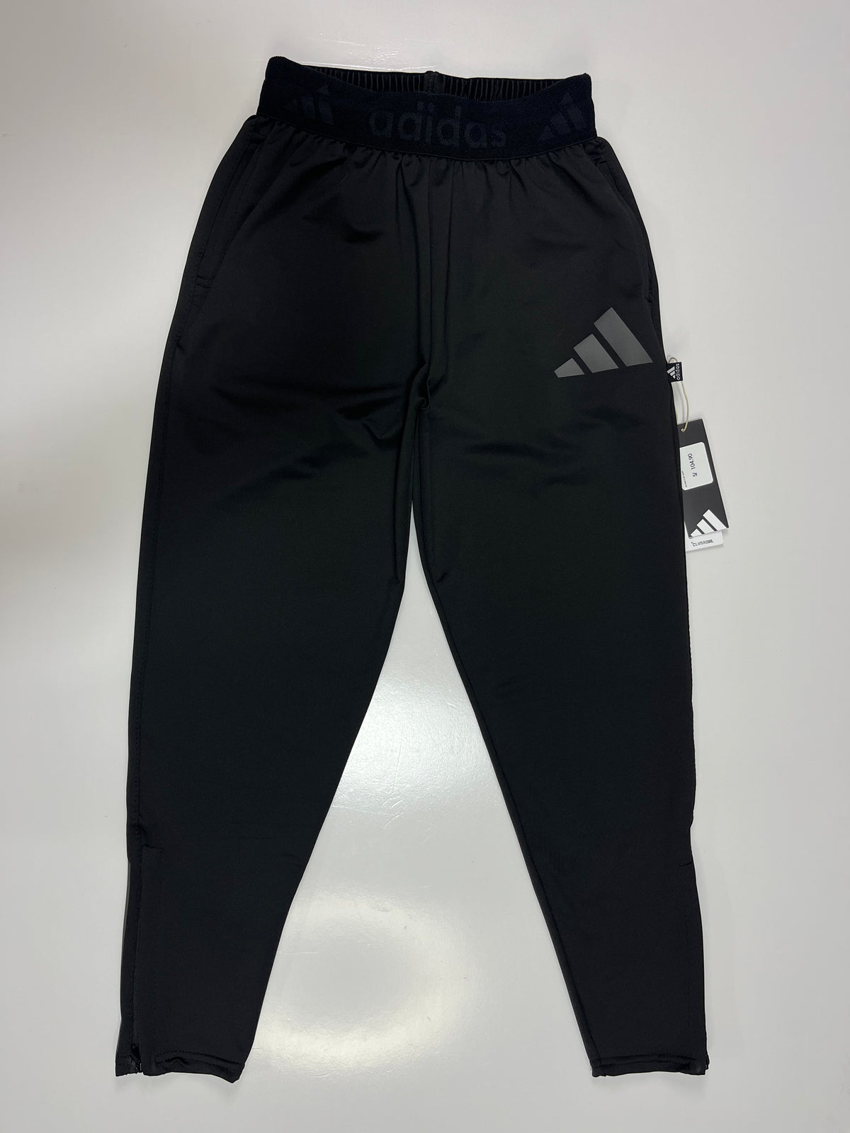 BUZO ADIDAS