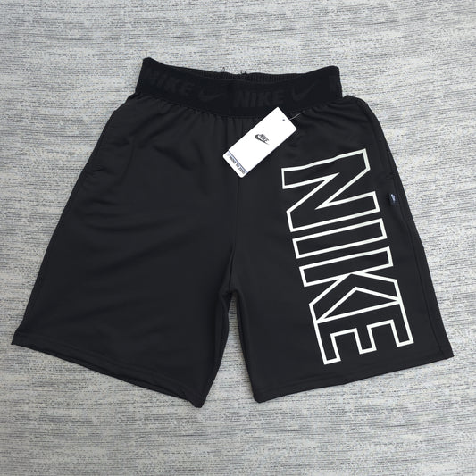 SHORT NIKE / HOMBRE