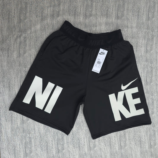 SHORT NIKE / HOMBRE
