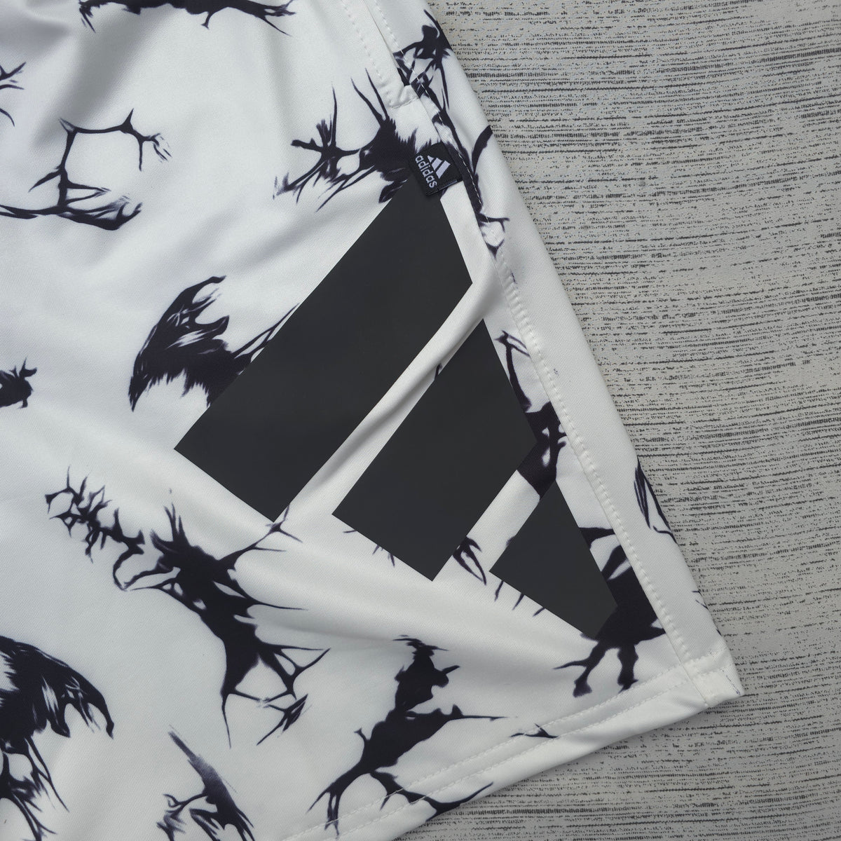 SHORT ADIDAS / HOMBRE