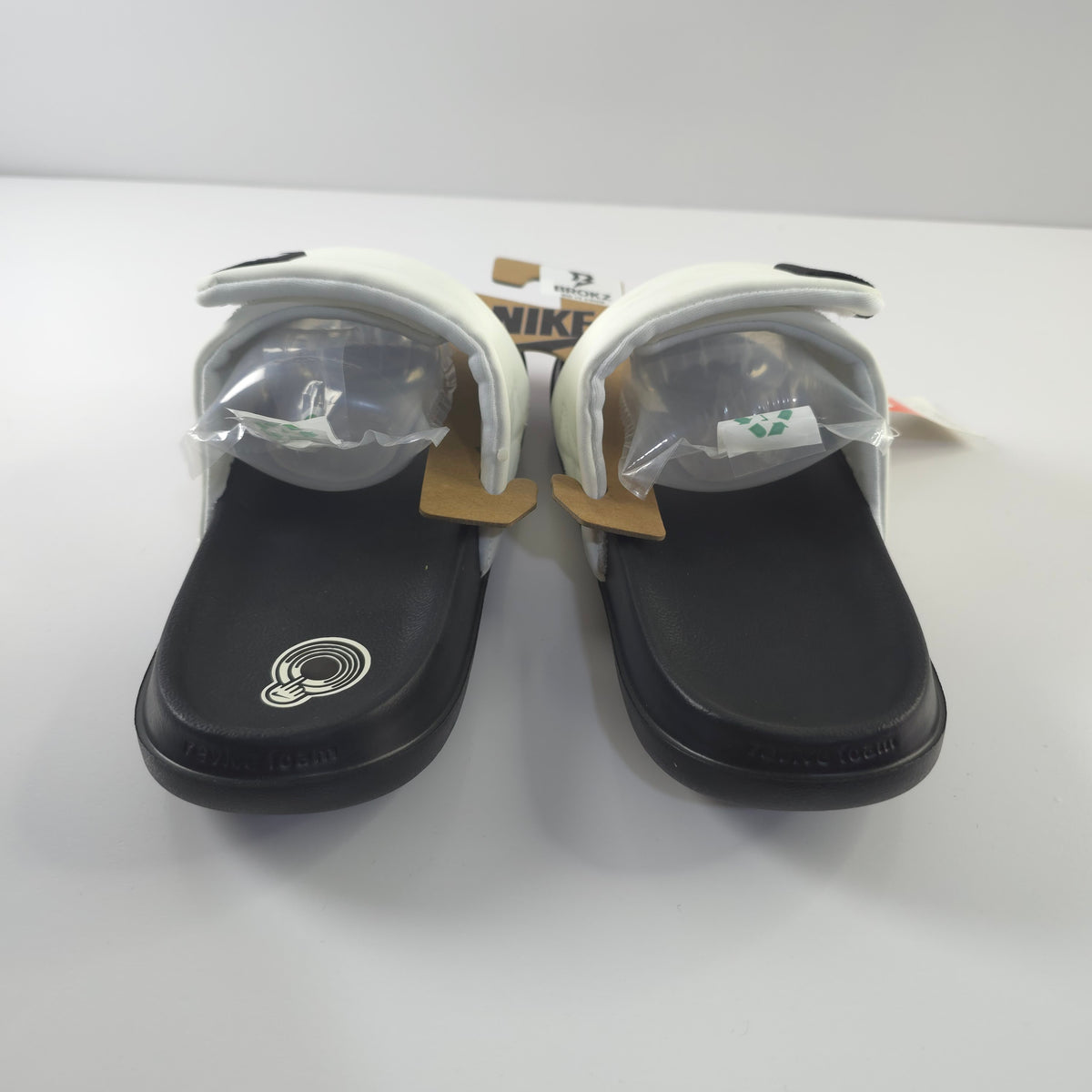 SANDALIAS NIKE  OFFCOURT ADJUST