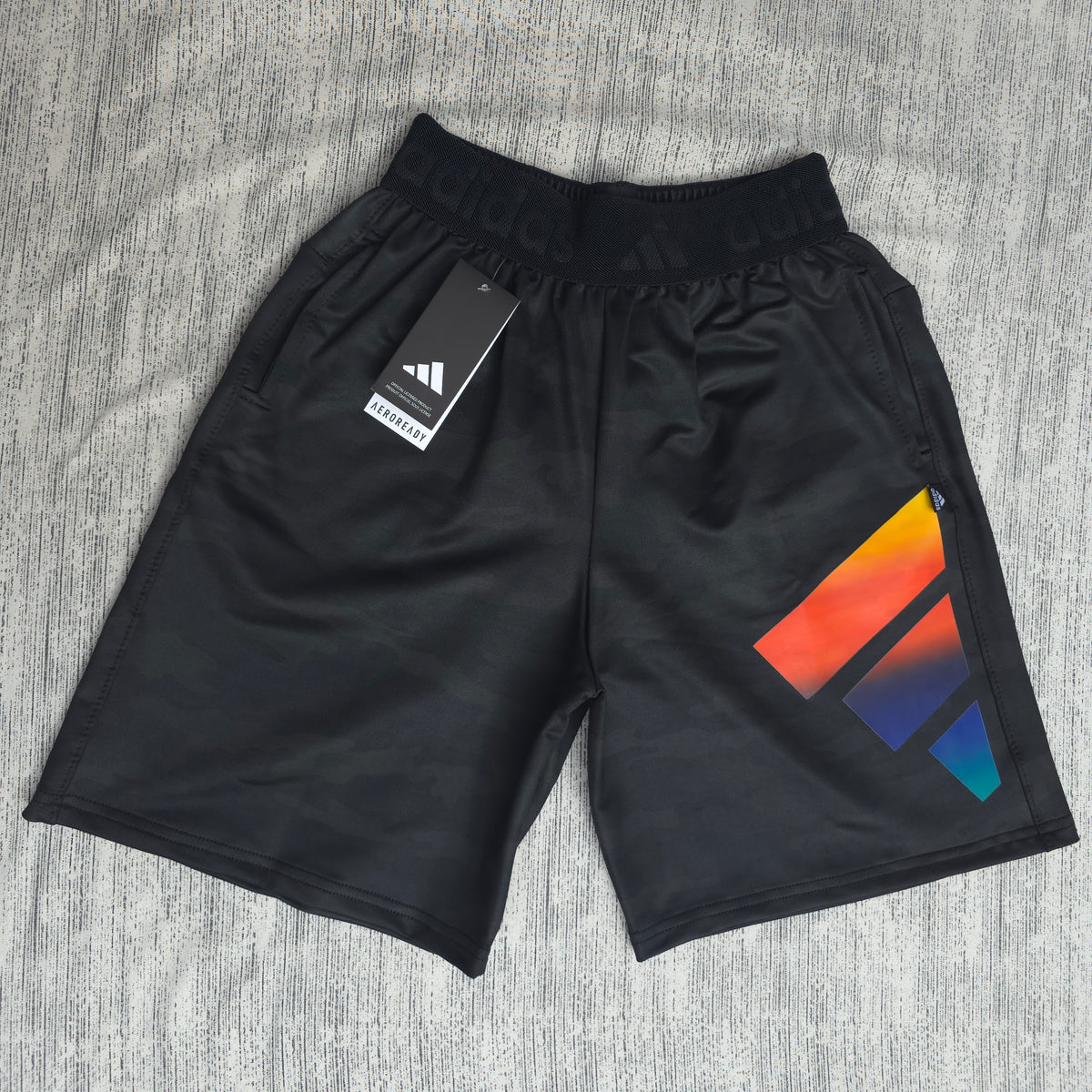 SHORT ADIDAS / HOMBRE