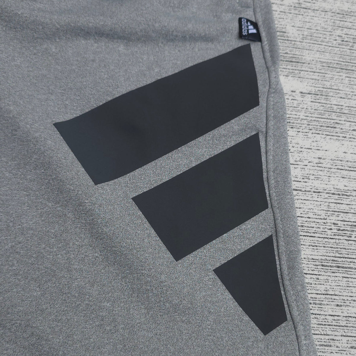 SHORT ADIDAS / HOMBRE
