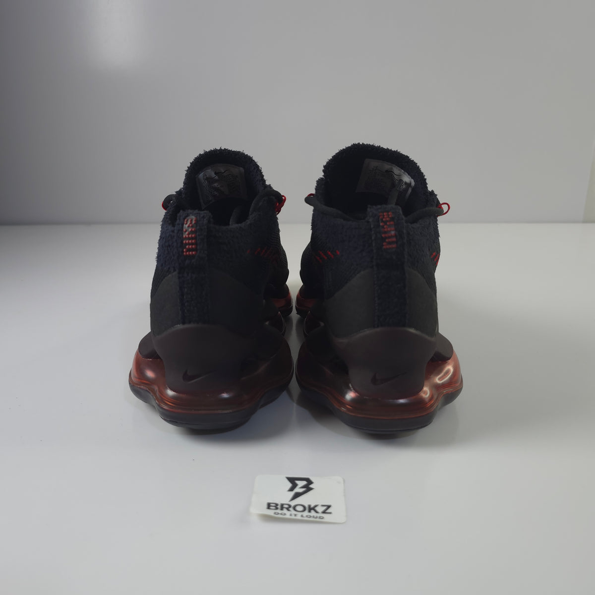 NIKE AIR MAX SCORPIÓN FK