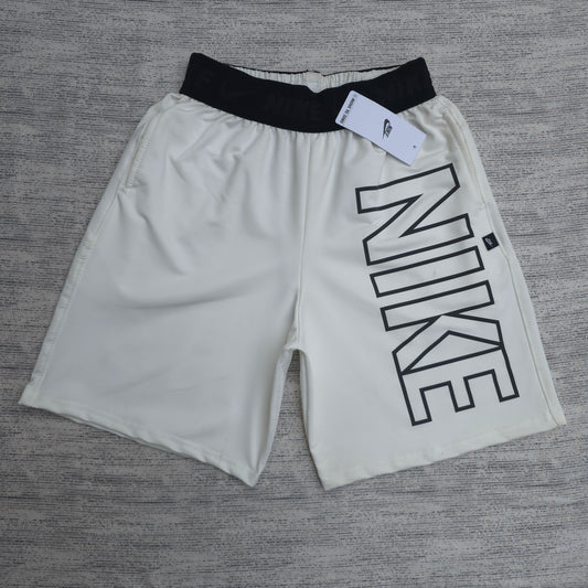 SHORT NIKE / HOMBRE