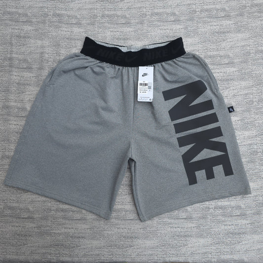 SHORT NIKE / HOMBRE