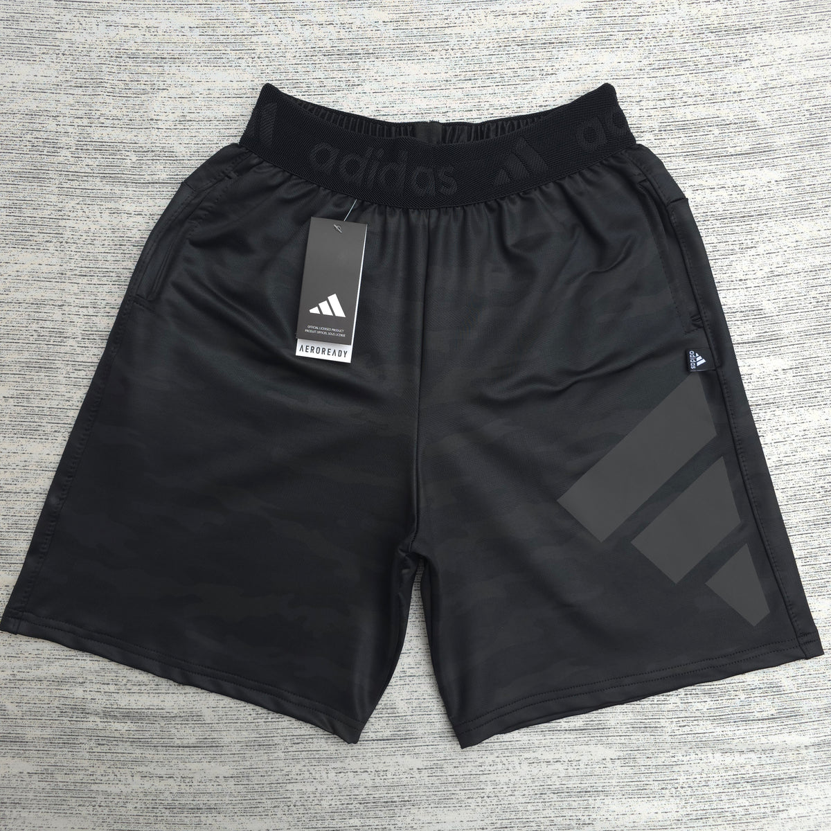SHORT ADIDAS / HOMBRE